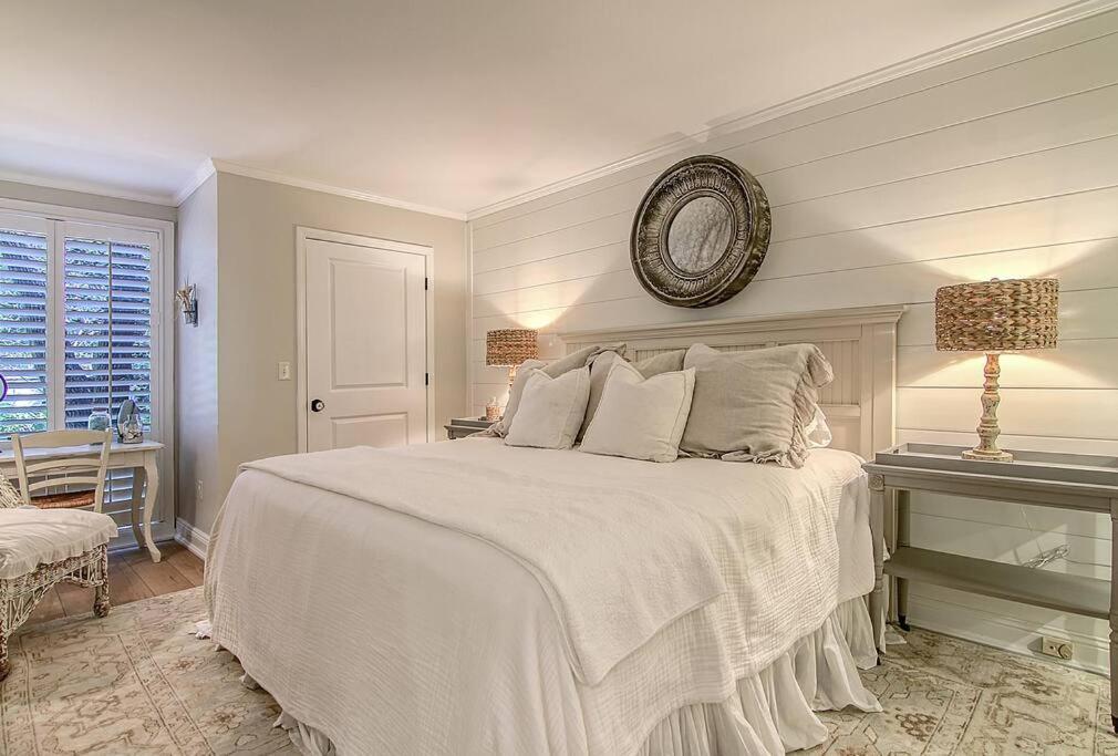Luxury Seabrook Beachfront W/Spectacular Sunsets מראה חיצוני תמונה